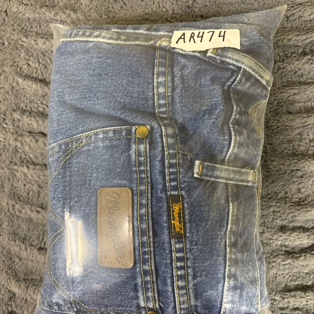 Wrangler George Strait Relaxed Fit Jeans Mens 38x36 Blue Straight Leg AR474